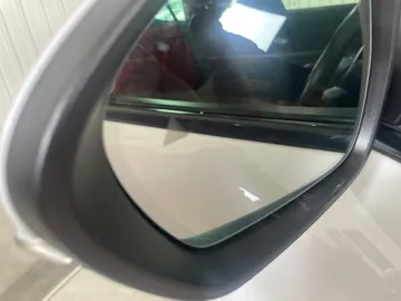 2022 Alfa Romeo Stelvio - image 22