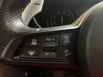 2023 Alfa Romeo Stelvio - image 31