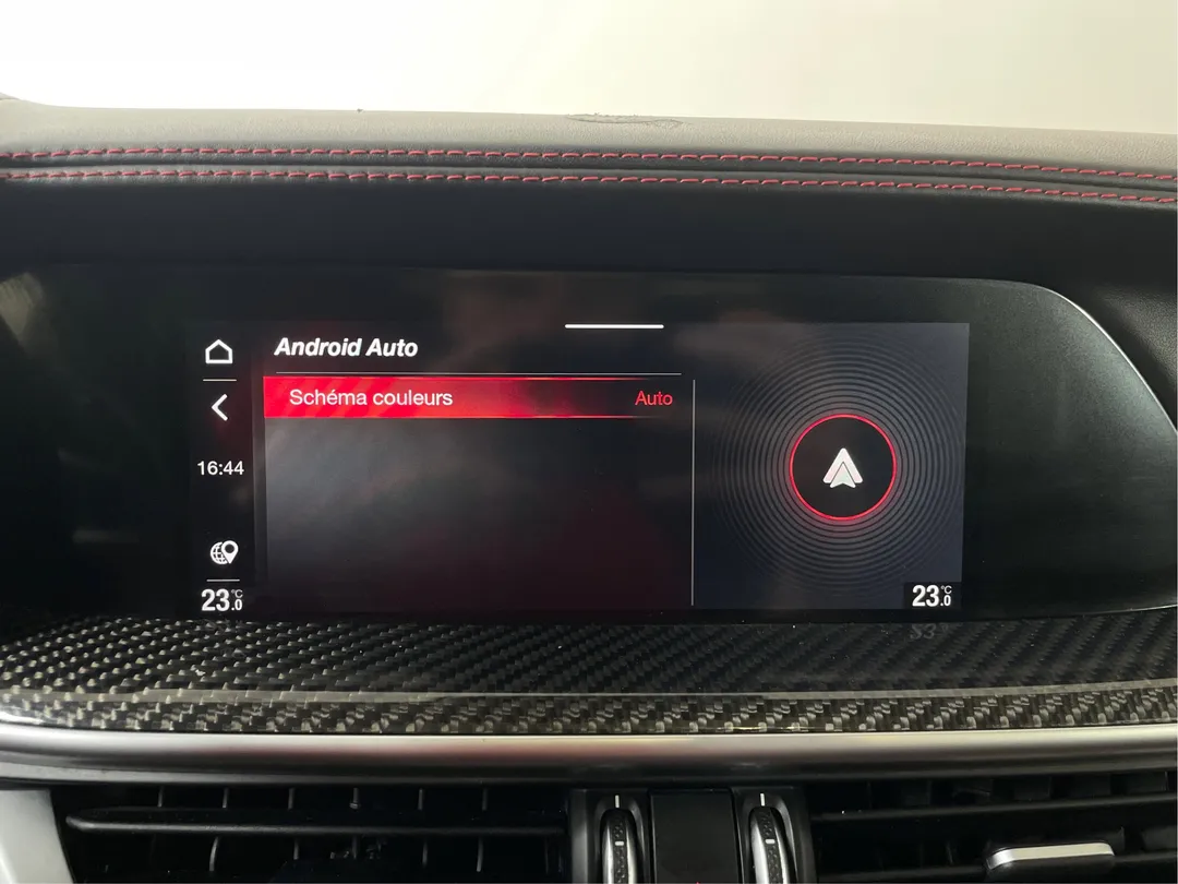 2021 Alfa Romeo Stelvio — photo 7
