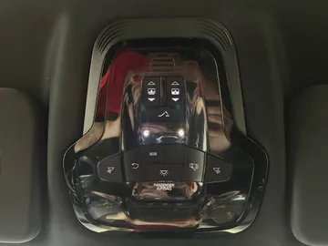 2021 Alfa Romeo Stelvio - image 17