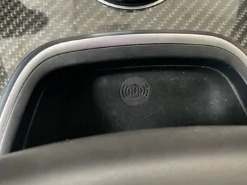 2021 Alfa Romeo Stelvio - image 34