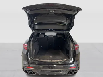 2021 Alfa Romeo Stelvio - image 14