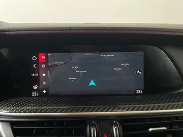 2021 Alfa Romeo Stelvio - image 23