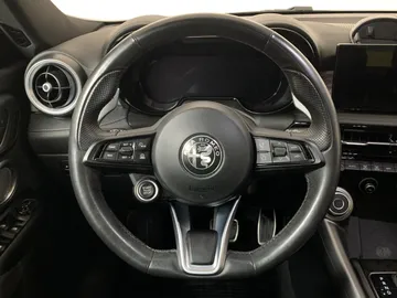 2024 Alfa Romeo Tonale - image 19