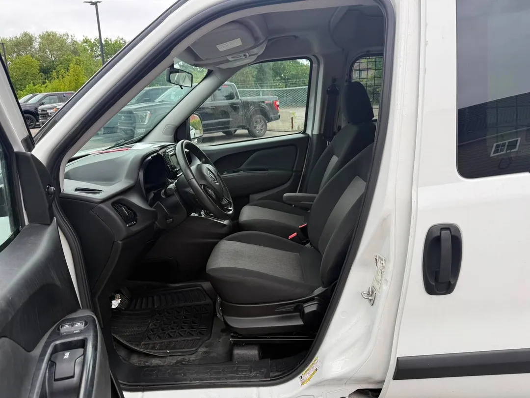 2018 Ram ProMaster City Cargo Van — photo 6
