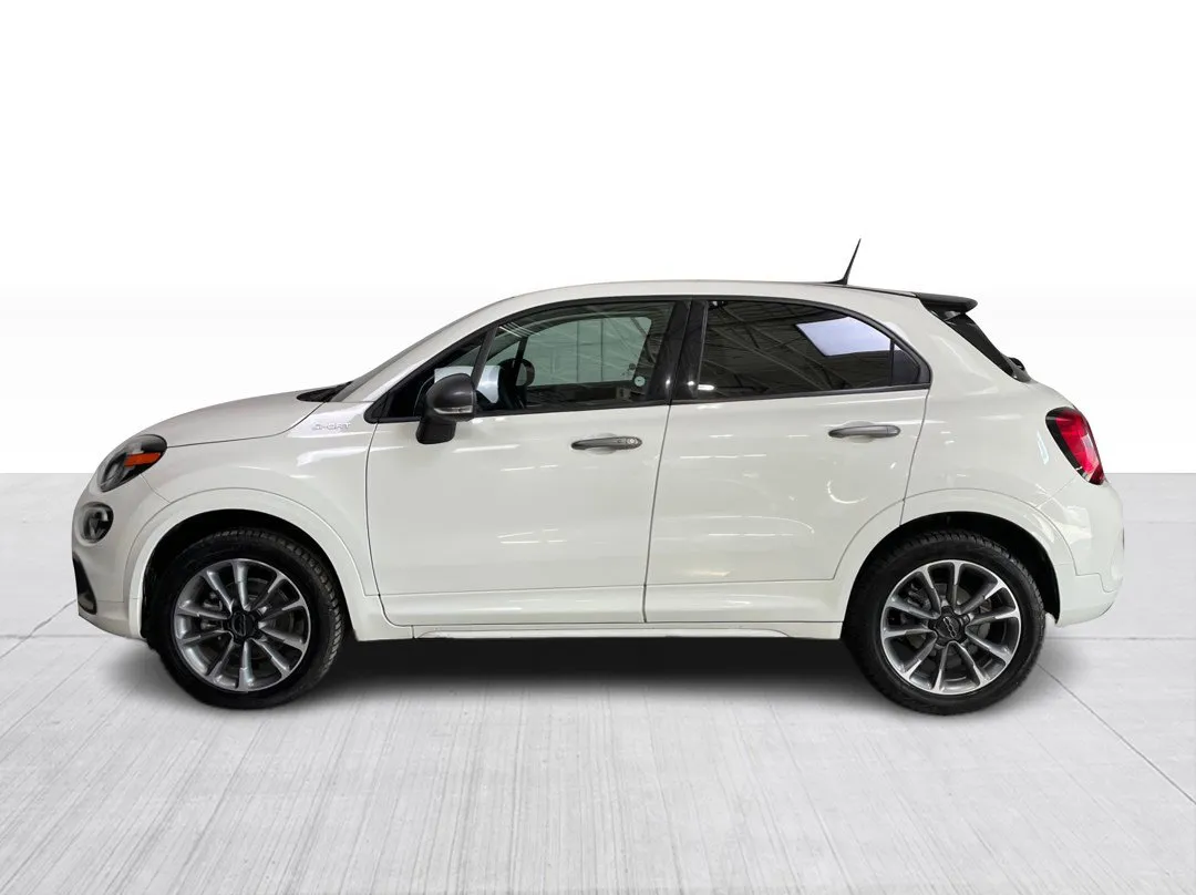 2023 FIAT 500X — photo 8
