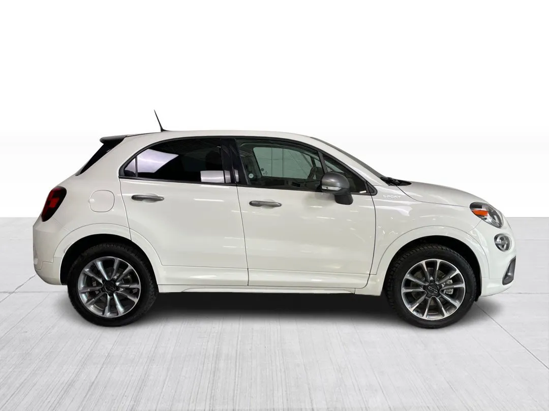 2023 FIAT 500X — photo 2