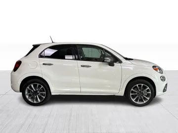 2023 FIAT 500X - image 2