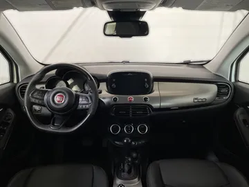 2023 FIAT 500X - image 4