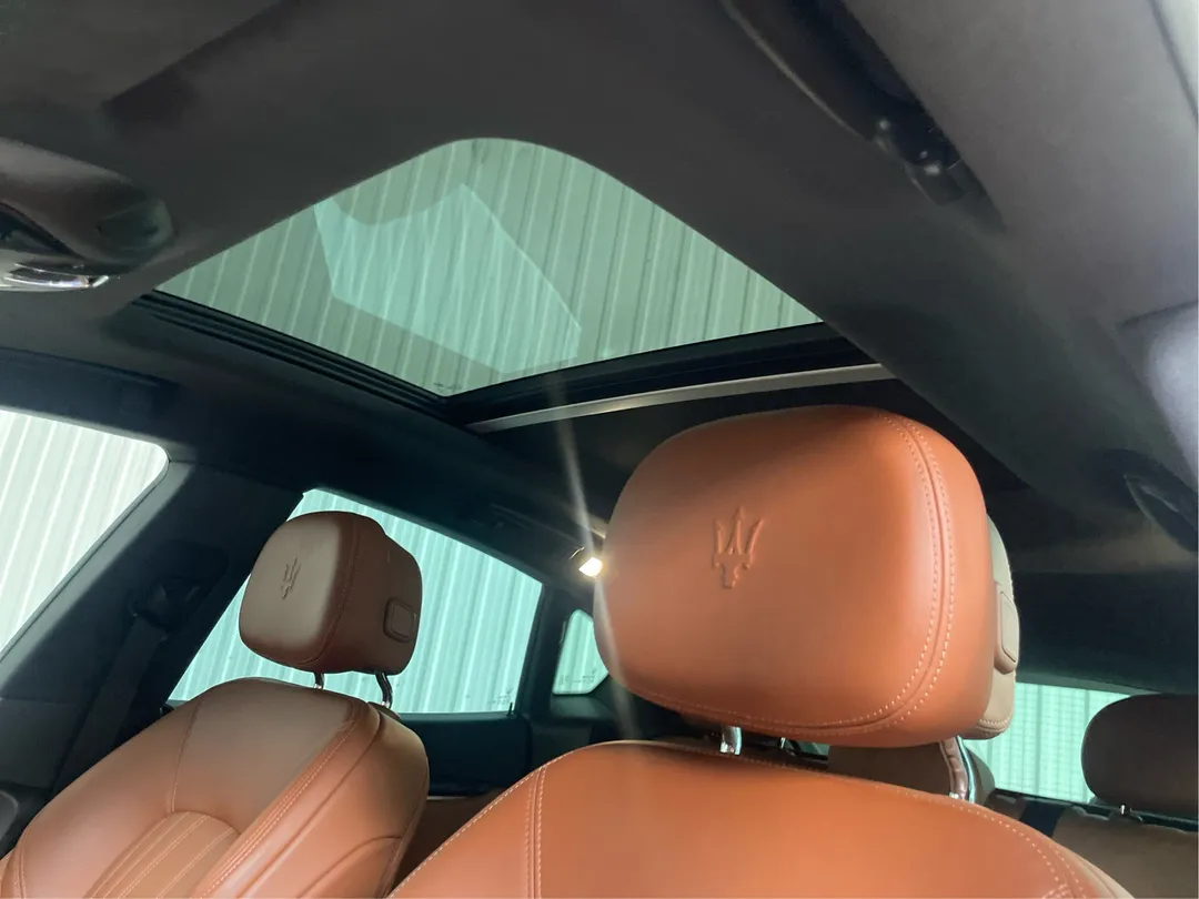2022 Maserati Levante — photo 5