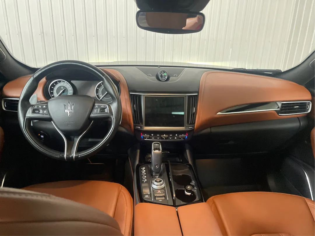 2022 Maserati Levante — photo 4
