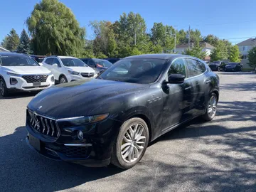 2022 Maserati Levante