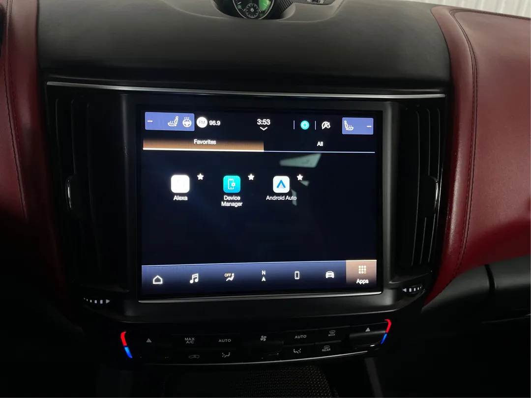 2021 Maserati Levante — photo 7