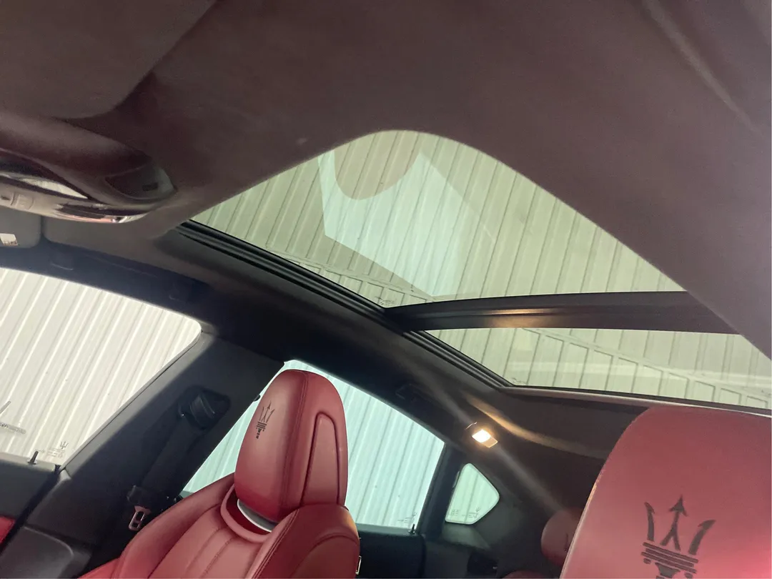2021 Maserati Levante — photo 5
