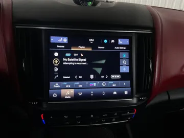 2021 Maserati Levante - image 35
