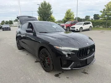 2022 Maserati Levante