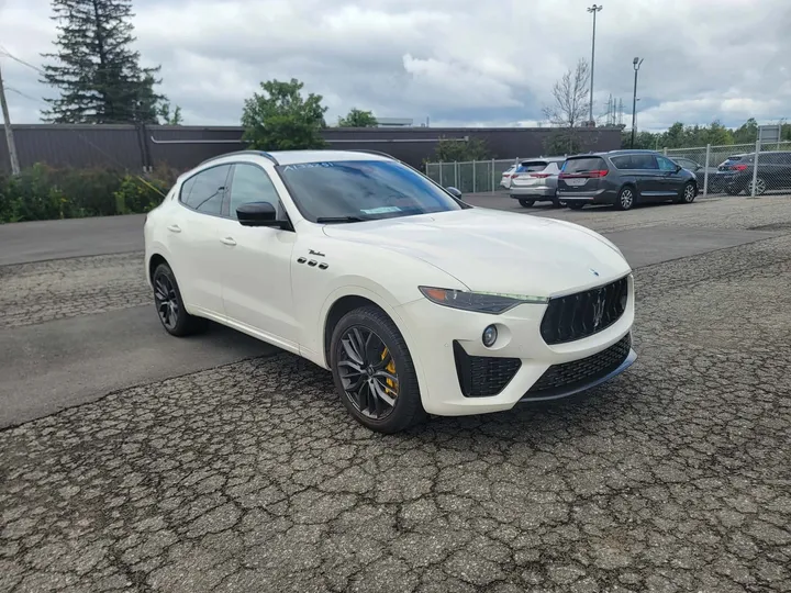2022 Maserati Levante